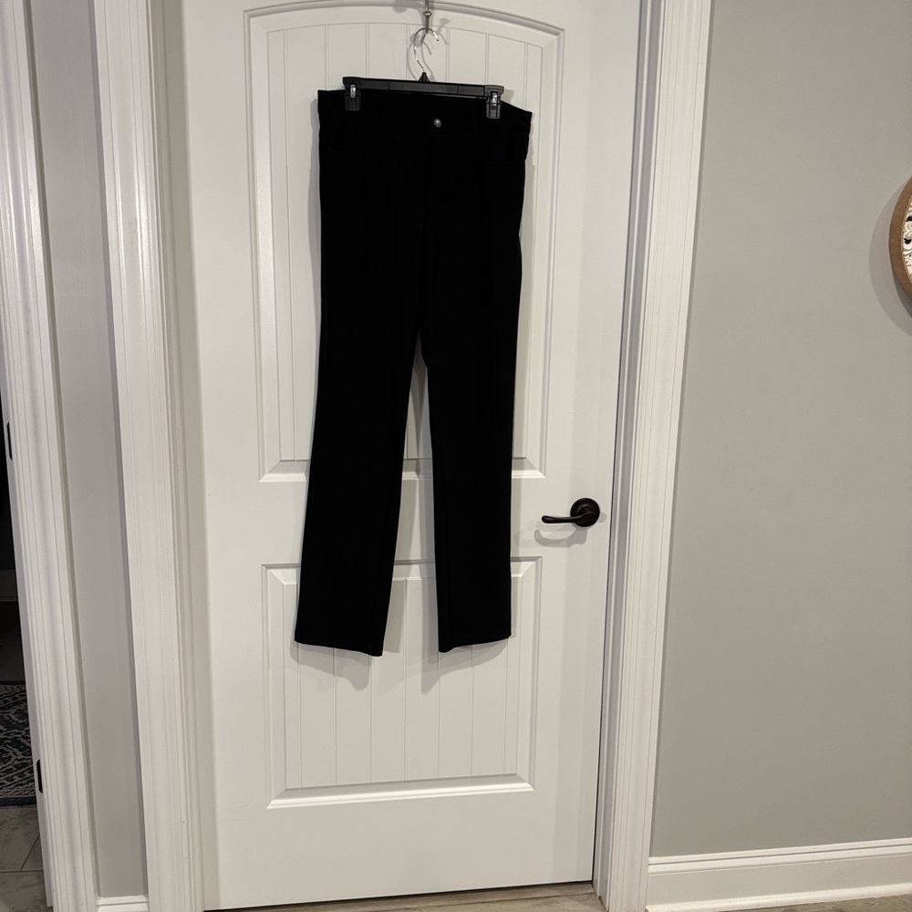 Old Navy Active Black Straight-Leg Pants